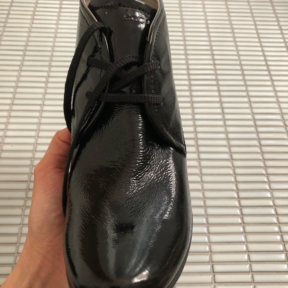 Ecco Black Patent Leather Booties - Picture 6 of 7